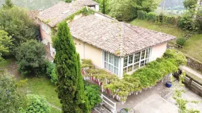 Chalet in Parres photo 4