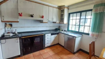 Casa – Santiago de Compostela, Piñeiro - Més