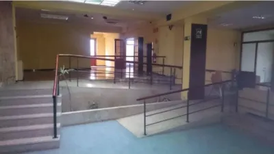 Local comercial en venta en Ferrol - Vista 2