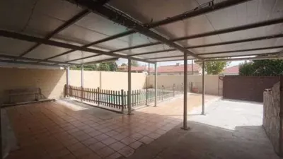 Chalet en venta en Yuncos, Yuncos de 249.990 €