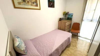 Piso en Zona Avinguda Catalunya photo 12