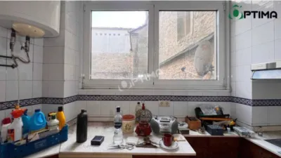 Casa – Santiago de Compostela, Cidade Vella, O Ensanche - Més