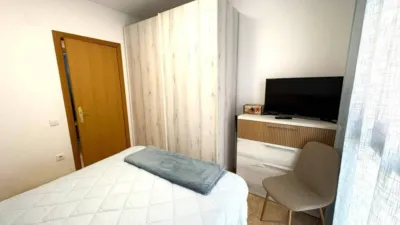 Piso en Zona Avinguda Catalunya photo 10