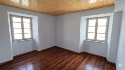 Pis – Cariño, As Casas Novas - Més