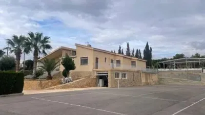 Chalet on Calle Lugar Urbanizable La Galia photo 4