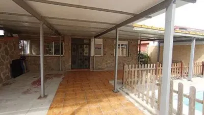 Chalet en venta en Yuncos, Yuncos de 249.990 €
