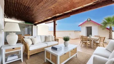 Apartment in the Finestrat Area photo 2