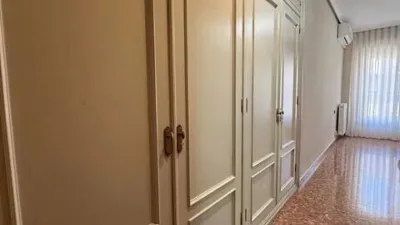 Piso en alquiler en Calle de María Marín, cerca de Calle Rosario, Fátima-Franciscanos (Albacete Capital) de 1.000 €<span>/mes</span>