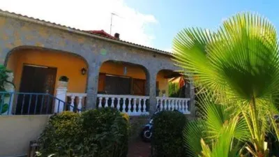 Chalet on Avinguda del Llac photo 6