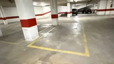 Piso en alquiler en Calle de María Marín, cerca de Calle Rosario, Fátima-Franciscanos (Albacete Capital) de 1.000 €<span>/mes</span>