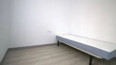 Apartment in Casc Antic photo 12