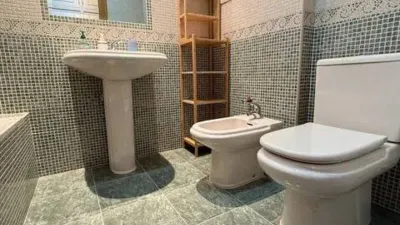 Piso en alquiler en Calle de María Marín, cerca de Calle Rosario, Fátima-Franciscanos (Albacete Capital) de 1.000 €<span>/mes</span>