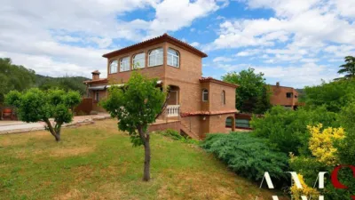 Villa in Begues photo 3
