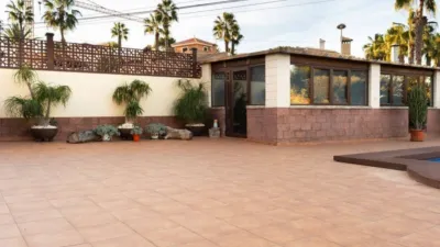 Casa – Torrevieja, Urbanización Los Balcones - Més