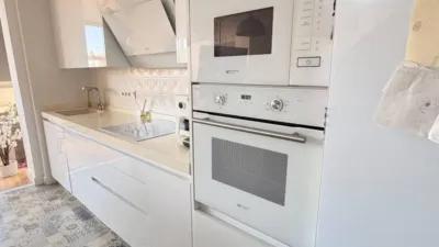 Apartment in University Area photo 25
