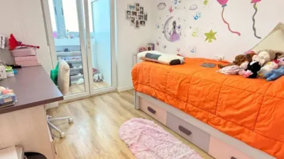 Apartment in University Area photo 60