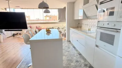 Apartment in University Area photo 22