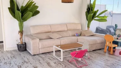 Apartment in University Area photo 8