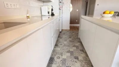 Apartment in University Area photo 27