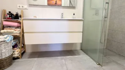 Apartment in University Area photo 62
