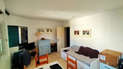 Flat for sale on Calle Reposo photo 3