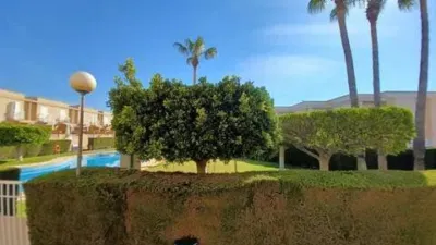 Terraced house on Costa de Vera Street photo 17