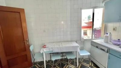 Apartment on Avenida de Carlos VII photo 23