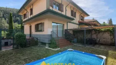 Terraced House in Otañes-Baltezana-Ontón photo 6