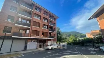 Piso en Alonsotegui photo 5