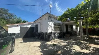 Rustic house on Calle Rocastanos No Number photo 2