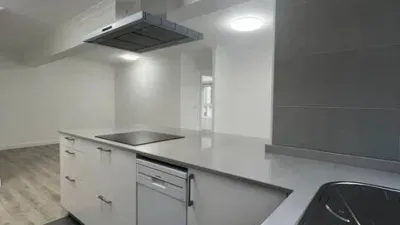 Piso – Ferrol, Es Centre, A Madalena - Más