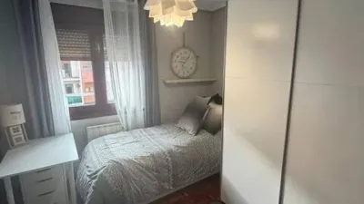 Apartment in Iralabarri photo 16