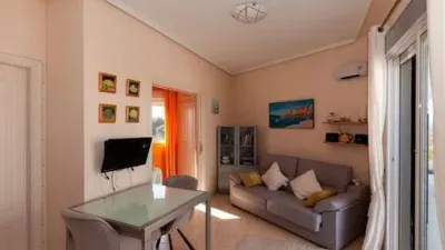 Piso – San Miguel de Salinas - Vista 3