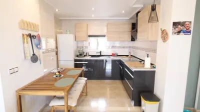 Casa – San Miguel de Salinas, Urbanización Las Filipinas - Més