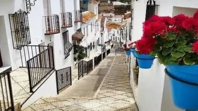 Terraced house on Calle de los Granados photo 17