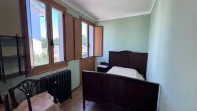 Chalet en venta en Avenida Alfonso XIII, cerca de Calle del Campo, Bóveda de 105.000 €