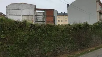 Terreno en venta en Calle de Miguel de Cervantes - Más