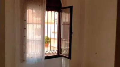 Piso en alquiler en Calle Baños, cerca de Calle Goles, San Vicente (Distrito Casco Antiguo. Sevilla Capital) de 770 €<span>/mes</span>
