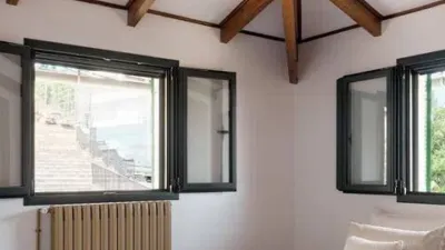 Chalet on Carrer del Rector Vives photo 11