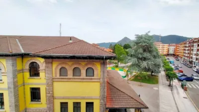 Piso – Pravia, Praúa - Más