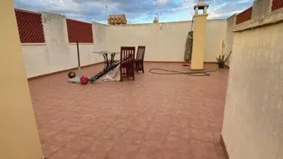 Top-floor apartment on Calle de los Dolores photo 15