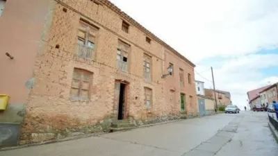 Casa adosada en Alcubilla del Marqués photo 5