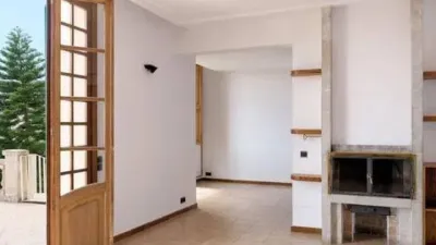 Chalet on Carrer del Rector Vives photo 14