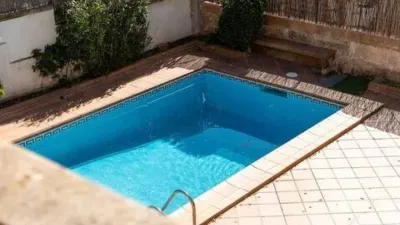 Chalet on Carrer del Rector Vives photo 23
