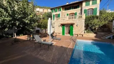 Chalet on Carrer del Rector Vives photo 34