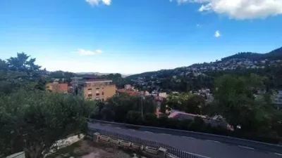 Chalet in Corbera de Llobregat photo 26