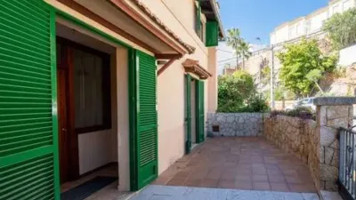 Chalet on Carrer del Rector Vives photo 7