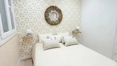 Flat on Calle de Relatores photo 7