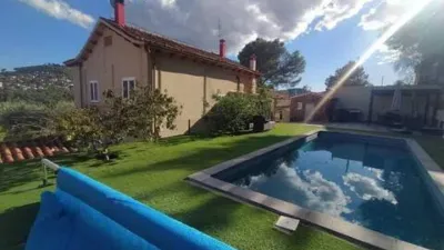 Chalet in Corbera de Llobregat photo 2