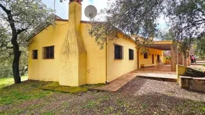 Rustic house in Cortegana photo 9